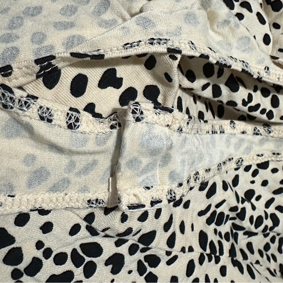 291 ASOS | NWOT Mauritius Cream Leopard Print Long Sleeve Bodysuit (size 4) - Picture 10 of 12